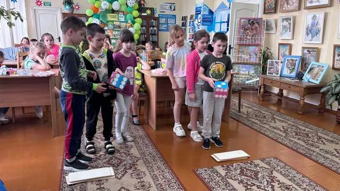 «Азбуку дорожную знать каждому положено»