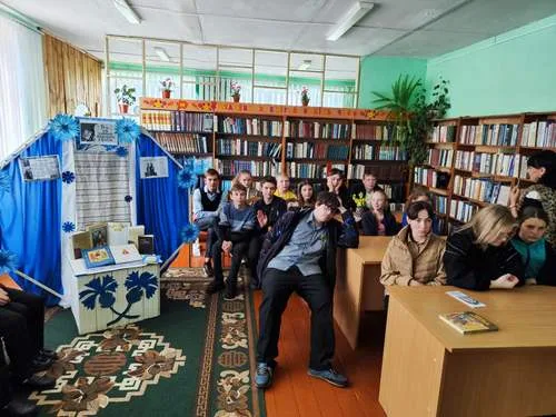 «Через века, несущие свет»