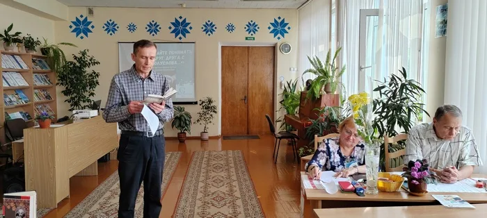 «Давайте понимать друг друга с полуслова…»