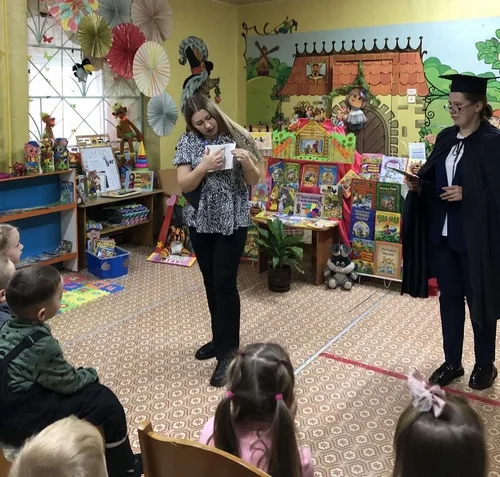 Экскурсия в библиотеку