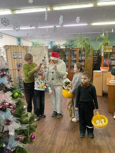 «Хорошо, что каждый год к нам приходит Новый год!»