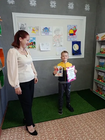 «И девчонки, и мальчишки смогут всё узнать из книжки»