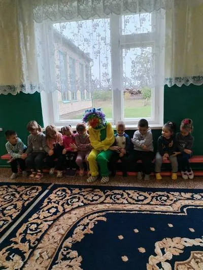 «Клоун Ариша в гостях у ребят»