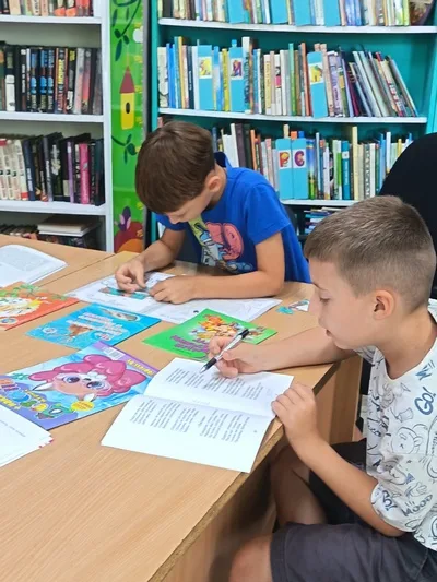«Книги любим мы читать и героев узнавать»