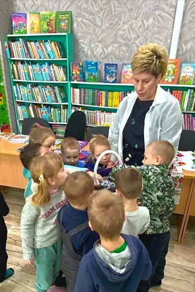 "Квітней наша родная мова!”