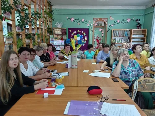 «Лето + Библиотека = Отличные каникулы»