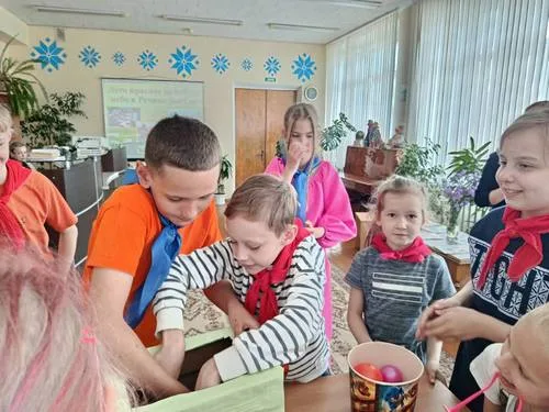 «Лето красное пришло, небо в Речице зажгло»