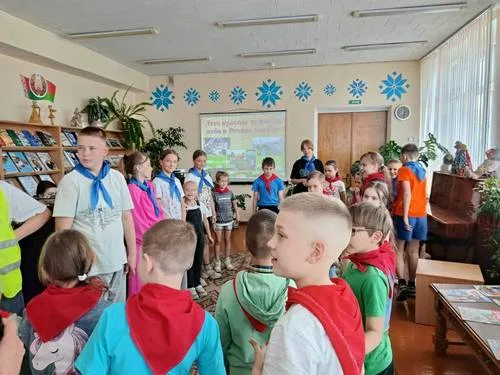«Лето красное пришло, небо в Речице зажгло»