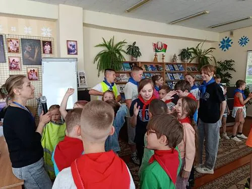 «Лето красное пришло, небо в Речице зажгло»