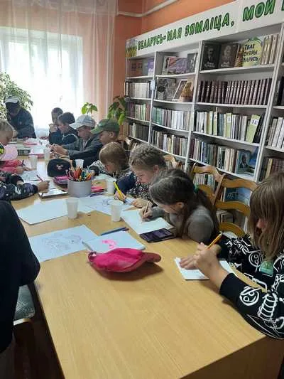 "Лето у книжной полки"