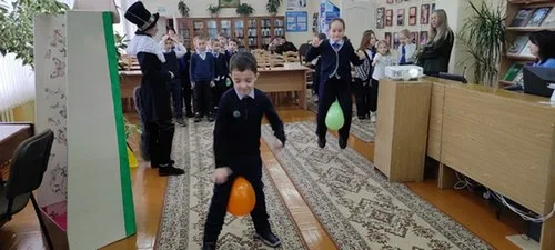 «Мы с друзьями не скучаем, а читаем и играем»