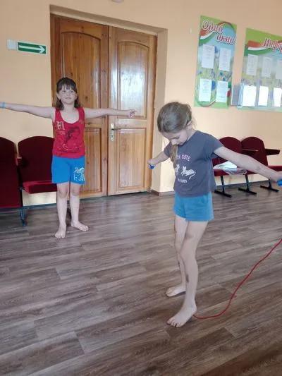 "На солнечной полянке"