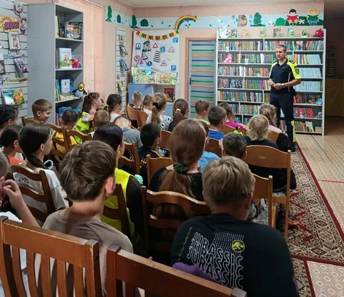 «Перед тобою знак стоит, скажи, о чём он говорит?»