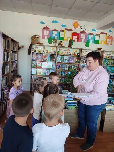 «Первый класс – в библиотеку в первый раз»