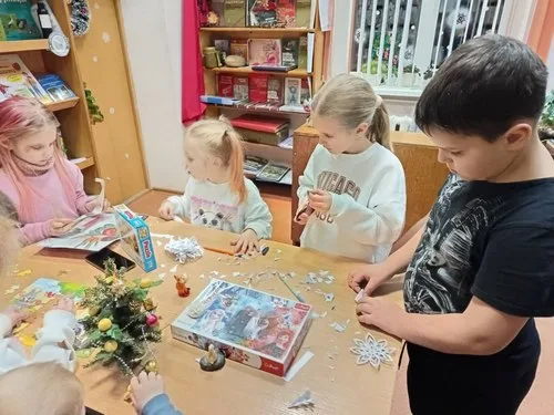 "Поделки-самоделки своими руками"