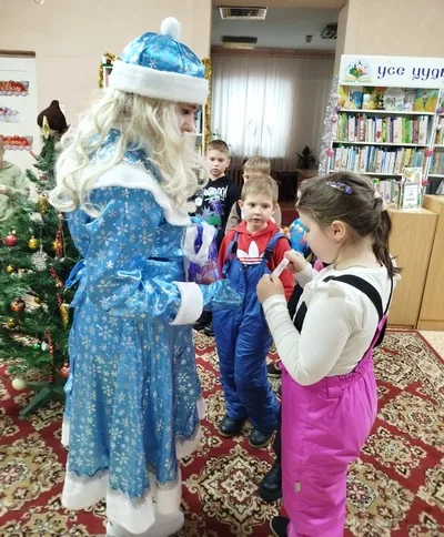 «Пока часы 12 бьют…»