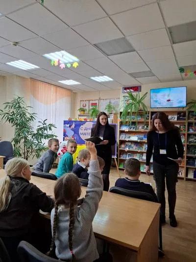 «Прекрасен мир любовью материнской»