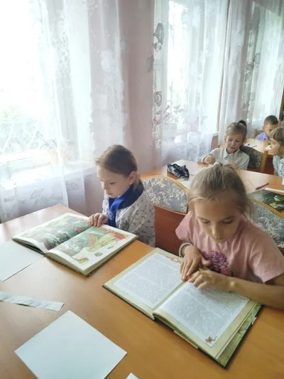 «Промні асветніцтва»