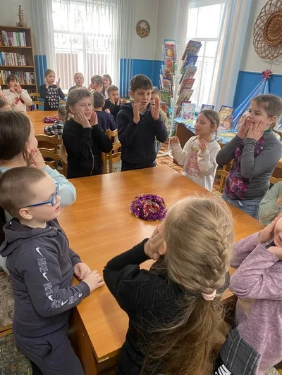 «С наступающим Новым годом!»