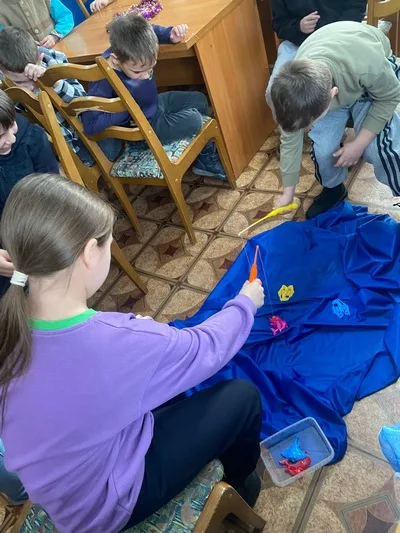 «С наступающим Новым годом!»
