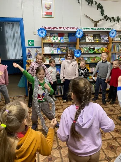 С Новым годом, детвора»