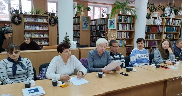 «Слова и краски»