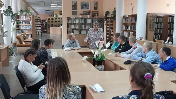 «Таинственный мир кукол и вышивки»