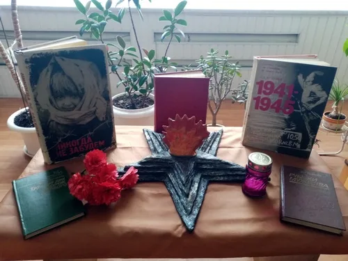 «В книжной памяти мгновение войны»