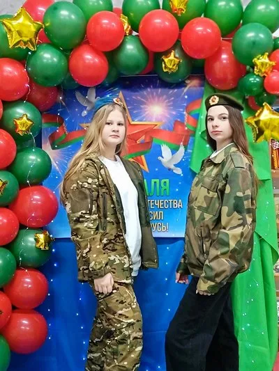 «Вам, защитники, желаем!»