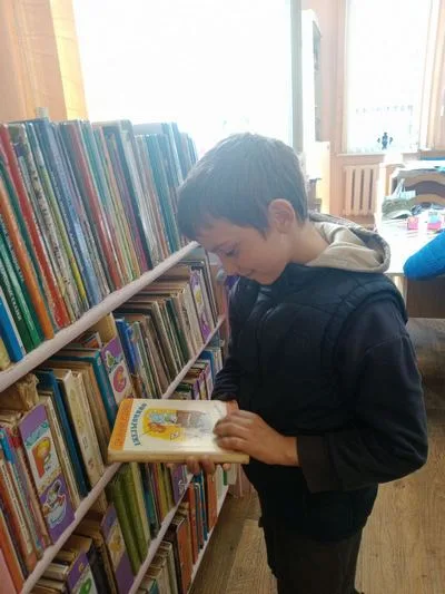 «Весна! Каникулы! Книга!»