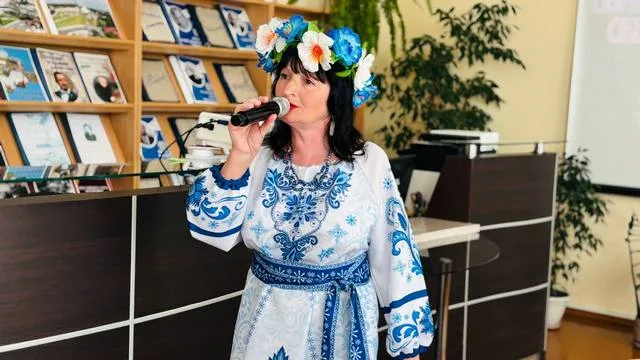 «Весна. Женщина. Книга»
