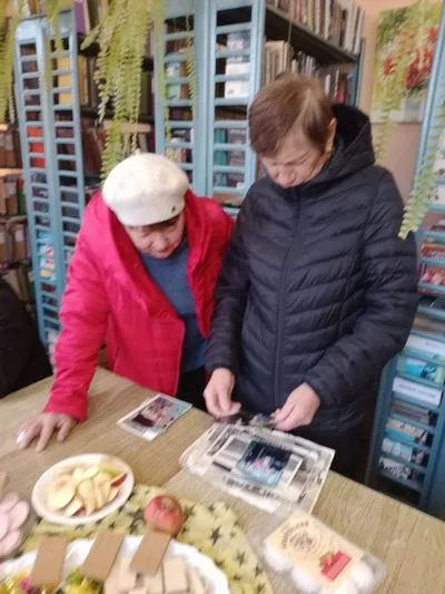 «Загляните в семейный альбом»