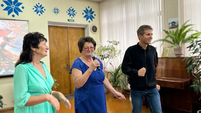 «Закружилась в небе осень»